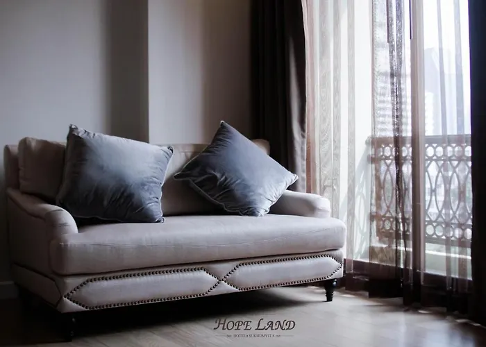 Hope Land Sukhumvit 8 Hotel Bangkok