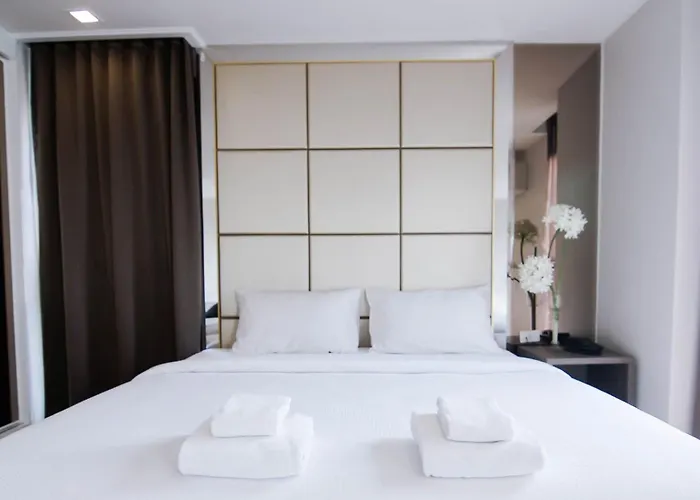 Hope Land Sukhumvit 8 4* Bangkok