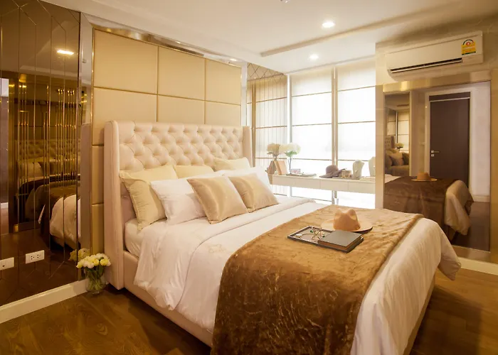 Hope Land Sukhumvit 8 4*