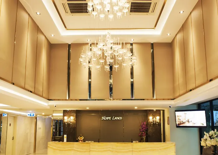 Hope Land Sukhumvit 8 4* Banguecoque