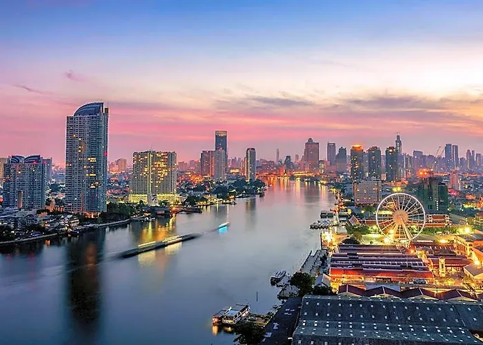 Hope Land Sukhumvit 8 4*