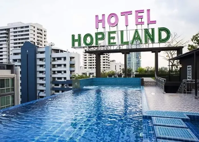 Hope Land Sukhumvit 8 4* Banguecoque